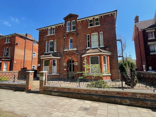Main image of property: De Parys Avenue MK40