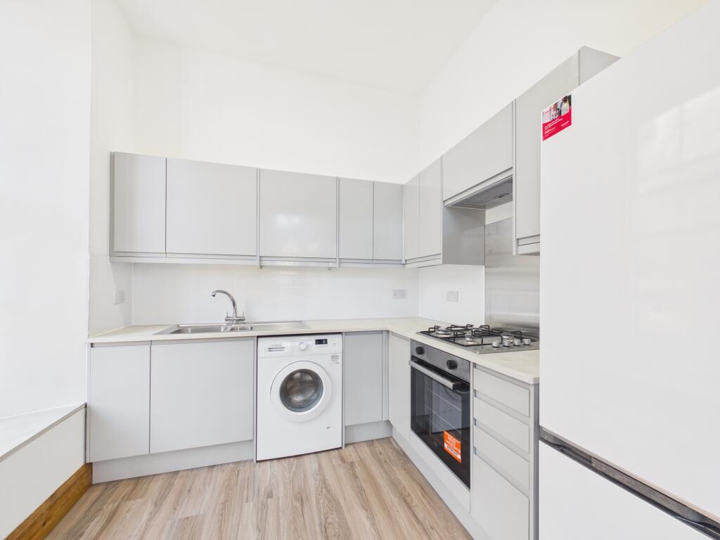 Apartment in Edinburgh, Dean Village, West End - More