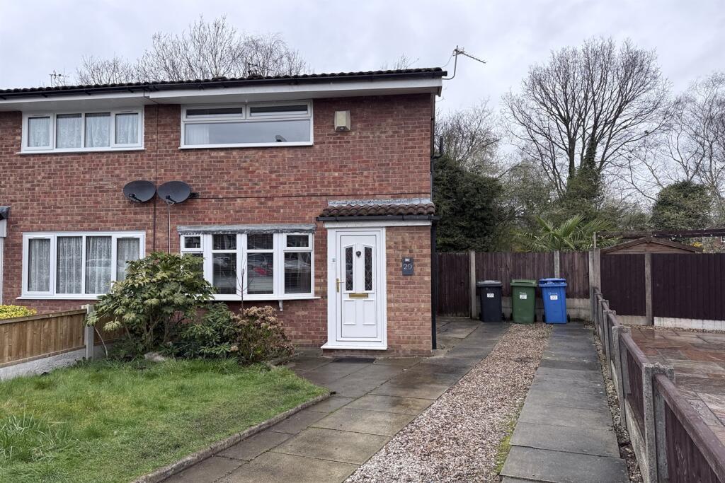Main image of property: Daniel Close, Birchwood, WA3  6QL