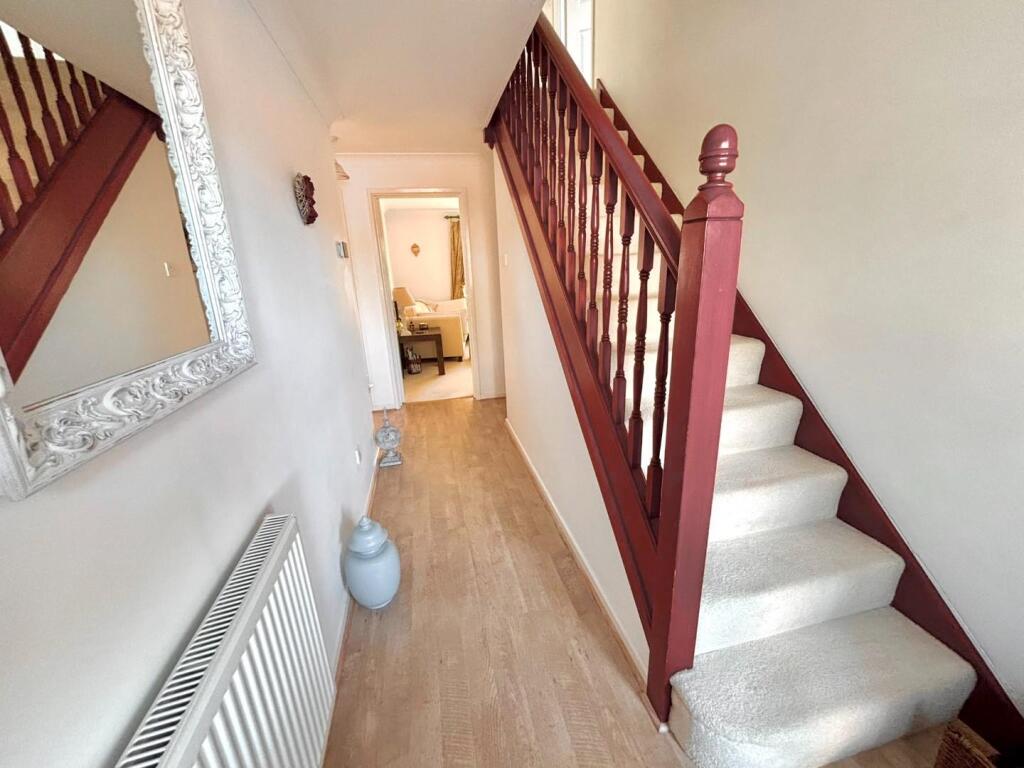 House in Northampton, Wootton - More