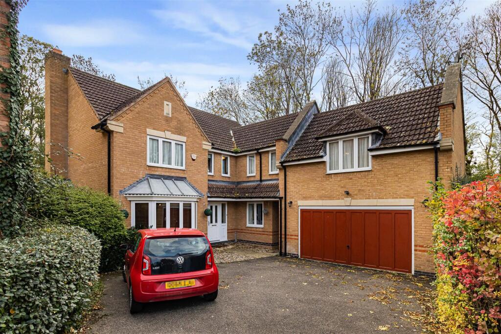 Main image of property: Old Pinewood Way, Papworth Everard, Cambridge