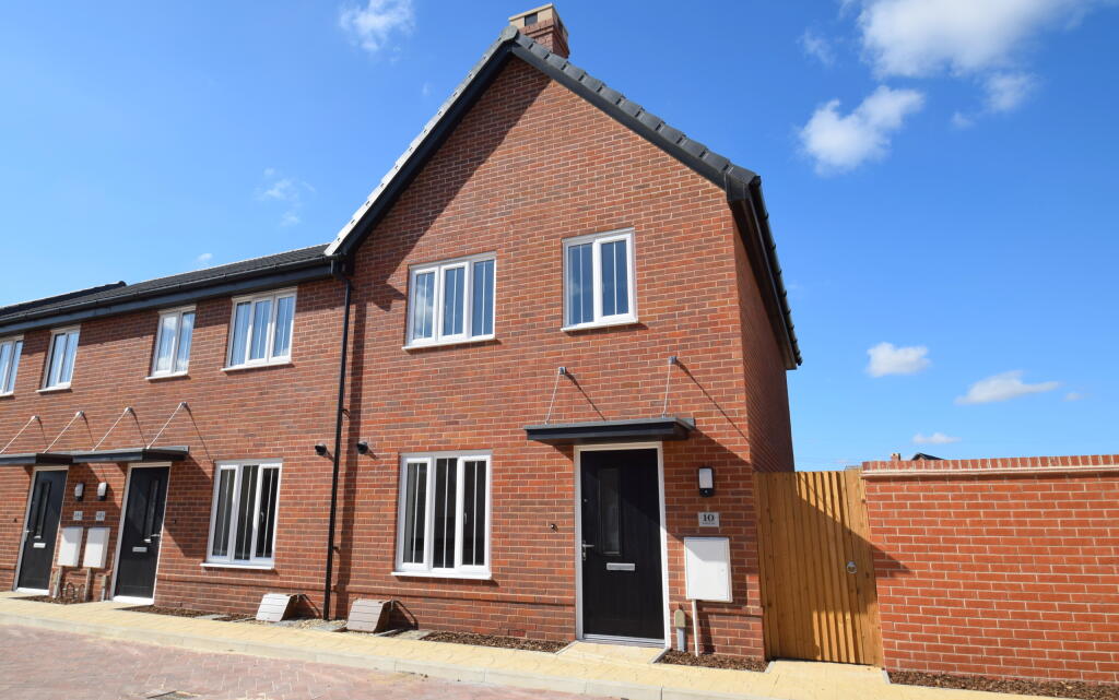 2-bed terraced on Sargeant Way, Hethersett, £60,000