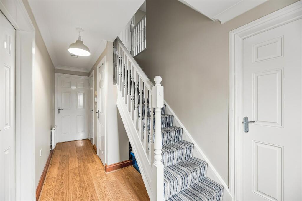 House in Swansea, Cockett - View 5