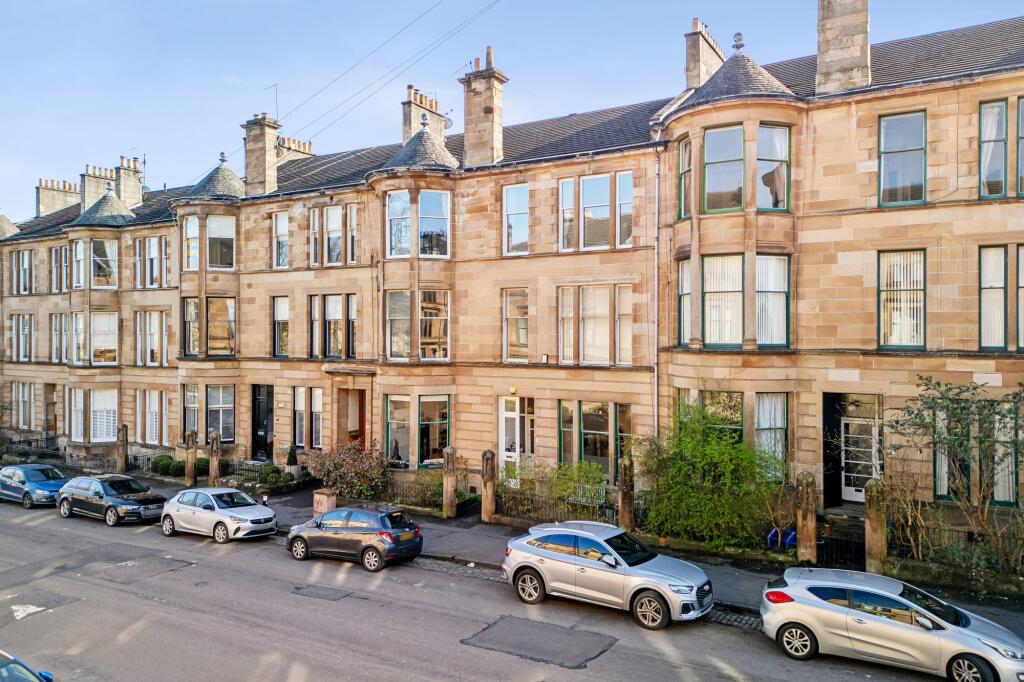 Main image of property: 31 Glencairn Drive, Main Door, Pollokshields, Glasgow, G41 4QP