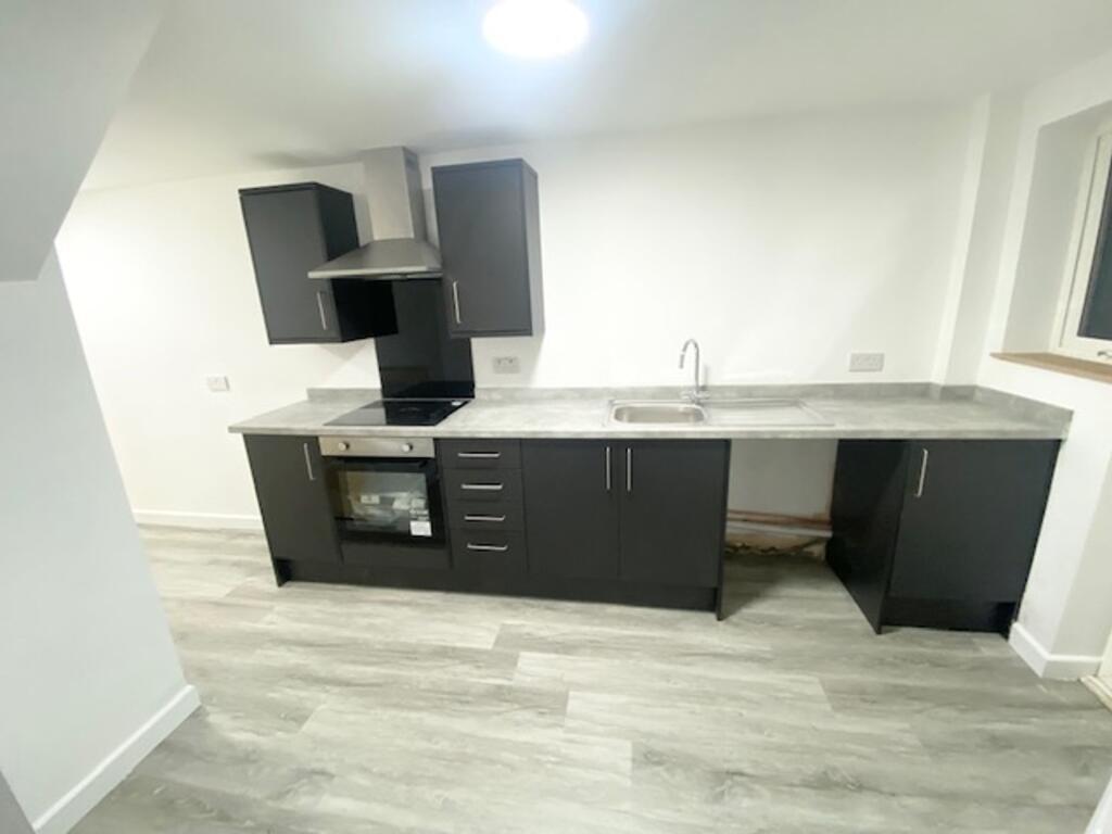 House in Stockton-on-Tees, Portrack - View 4