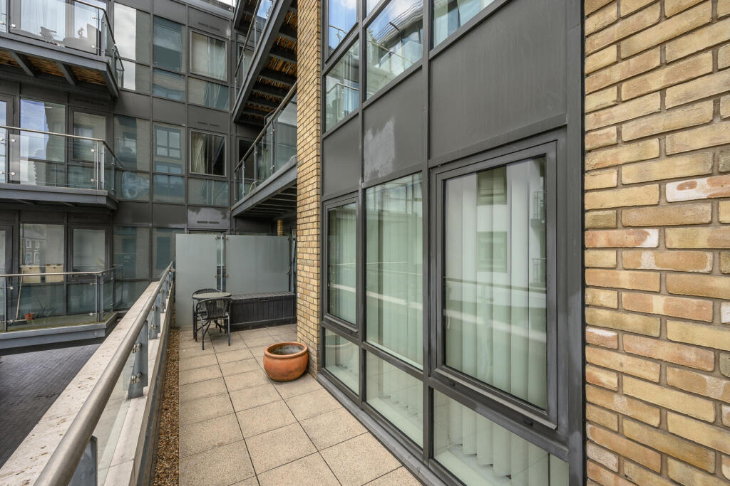 Property photo 8
