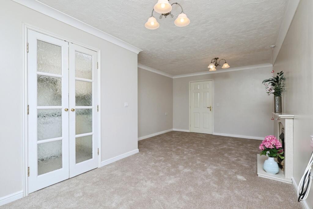 Sutton Court, Bingley - More