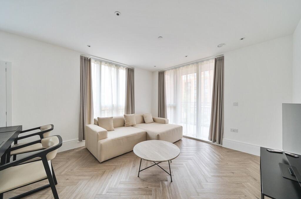 Fellowes Rise, Winchester, Hampshire, SO22 photo 3