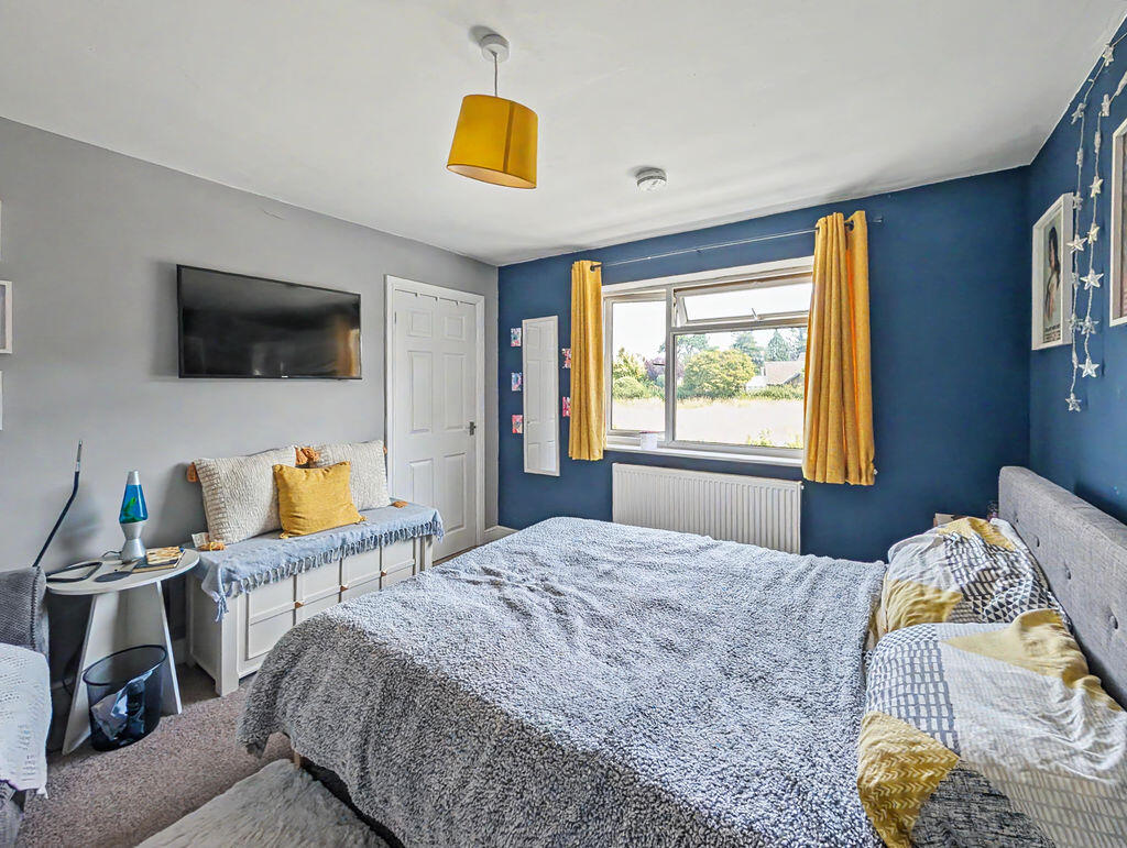 Apartment in Shrewsbury - More