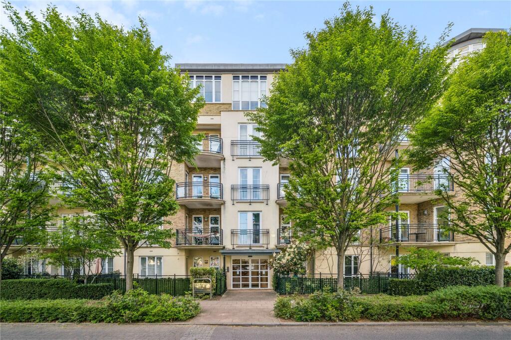 Main image of property: Melliss Avenue, Kew, Richmond, TW9