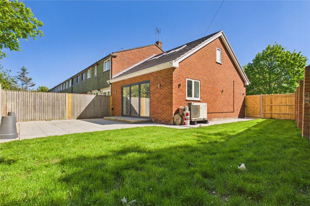 House in Theale, West Berkshire - View 3