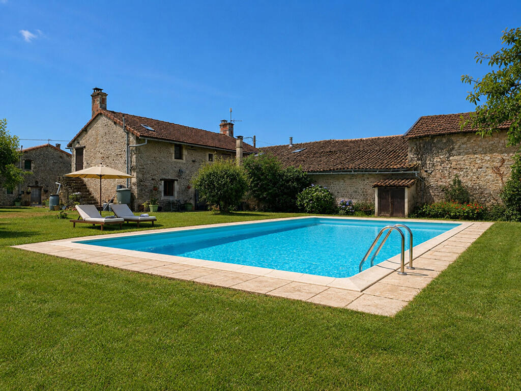 Main image of property: Poitou-Charentes, Vienne, Romagne