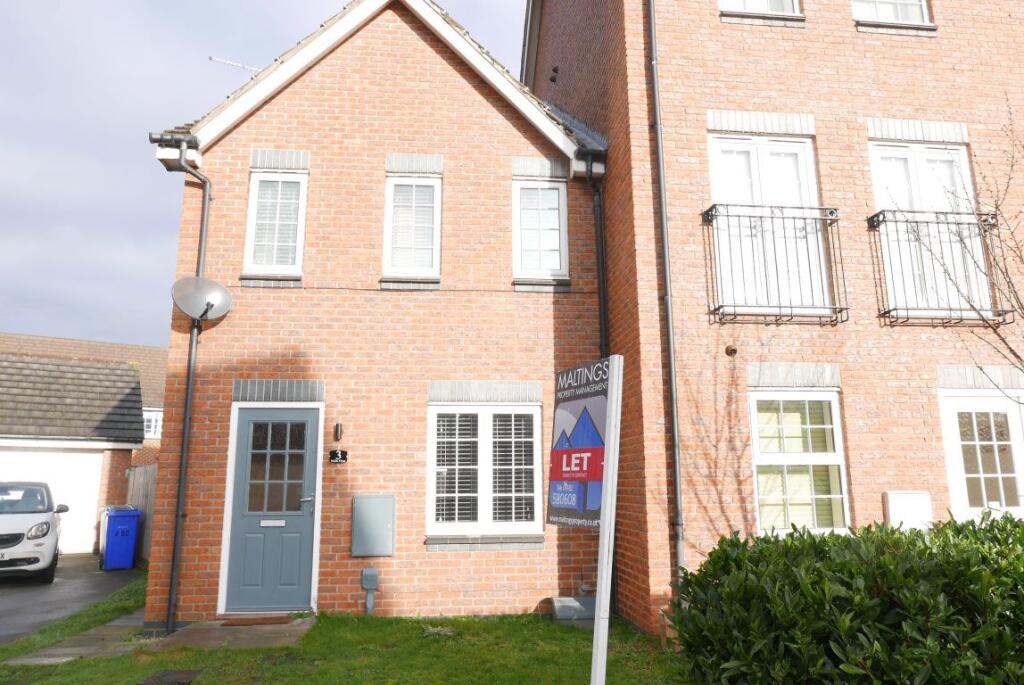 Main image of property: 3 Stubbs Close, Brough, HU15 1GN