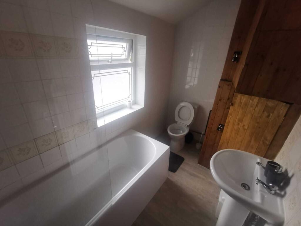 Additional image 5 of 1X Room Available, Showell Green Lane, Sparkhill, B11