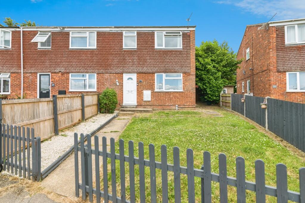 3-bed terraced on Tower Hill, Beccles, Suffolk, NR34, £190,000