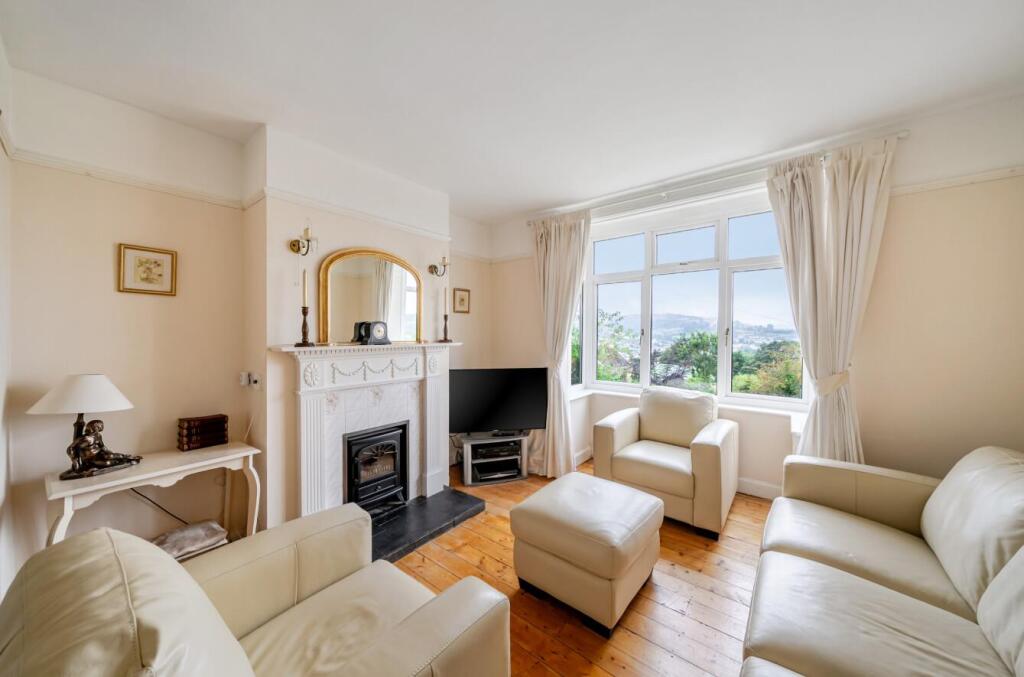 House in Bathampton, Bath and North East Somerset - View 2