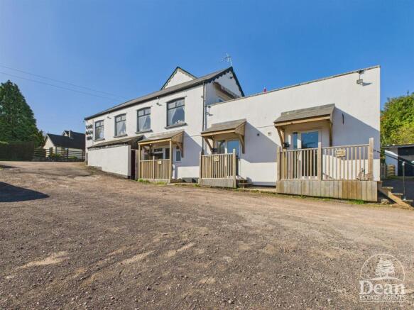Entrances to Guest Accommodation