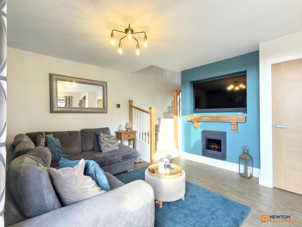 Celadon Drive, Coalville, LE67 photo 2