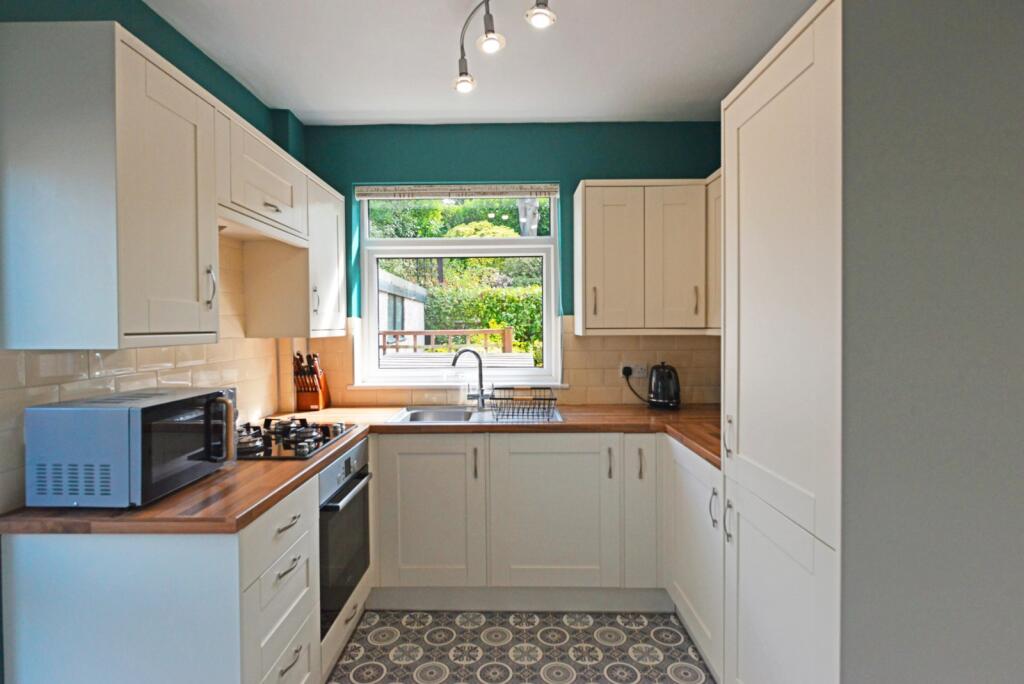 House in Kirklees, East Bierley - View 4