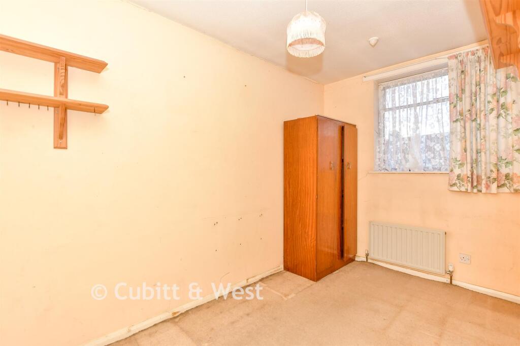 House in Havant, Hampshire - More