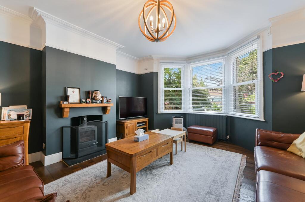 House in Twickenham - View 2