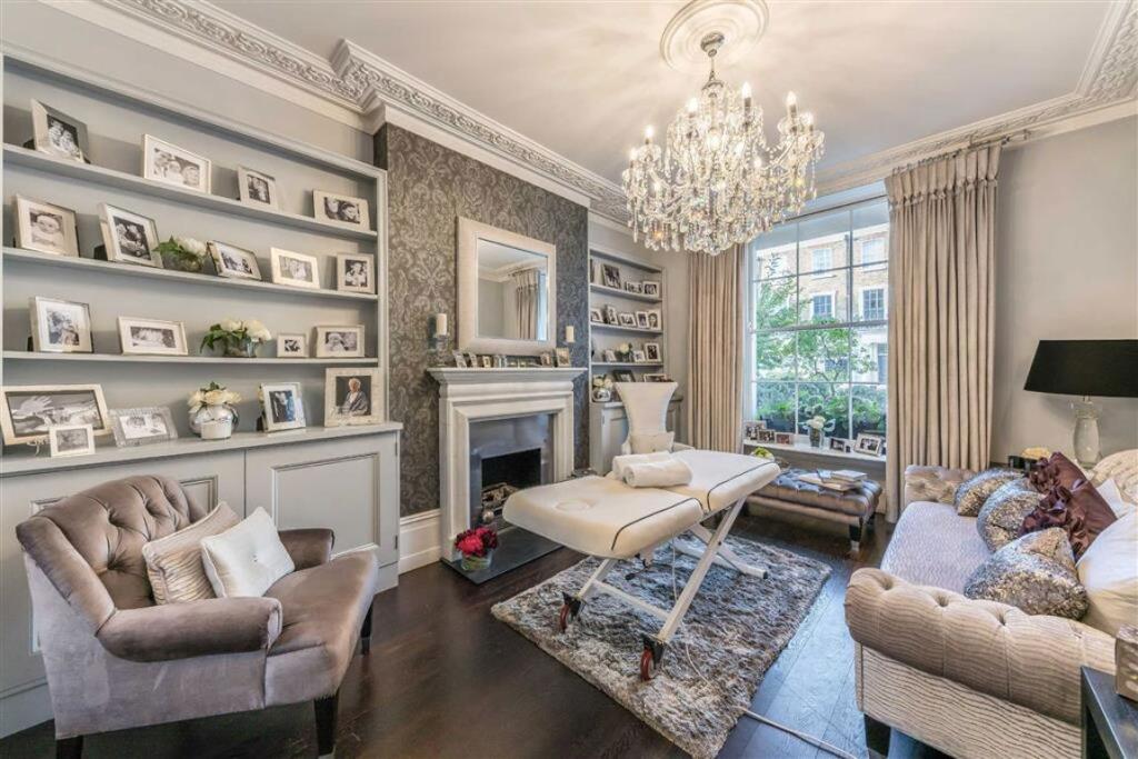 House in London - View 2