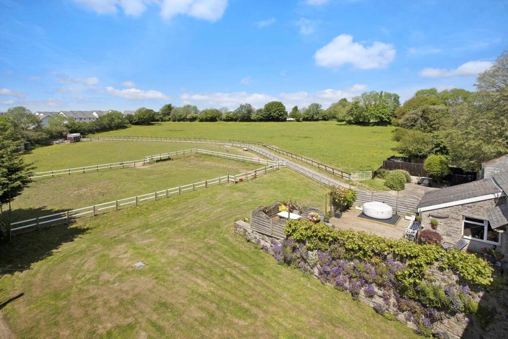 House in Plymouth - View 4