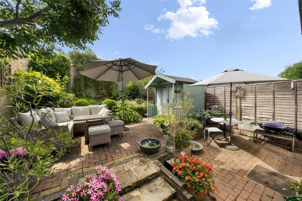 Main image of property: Portsmouth Road, Cobham, Surrey, KT11