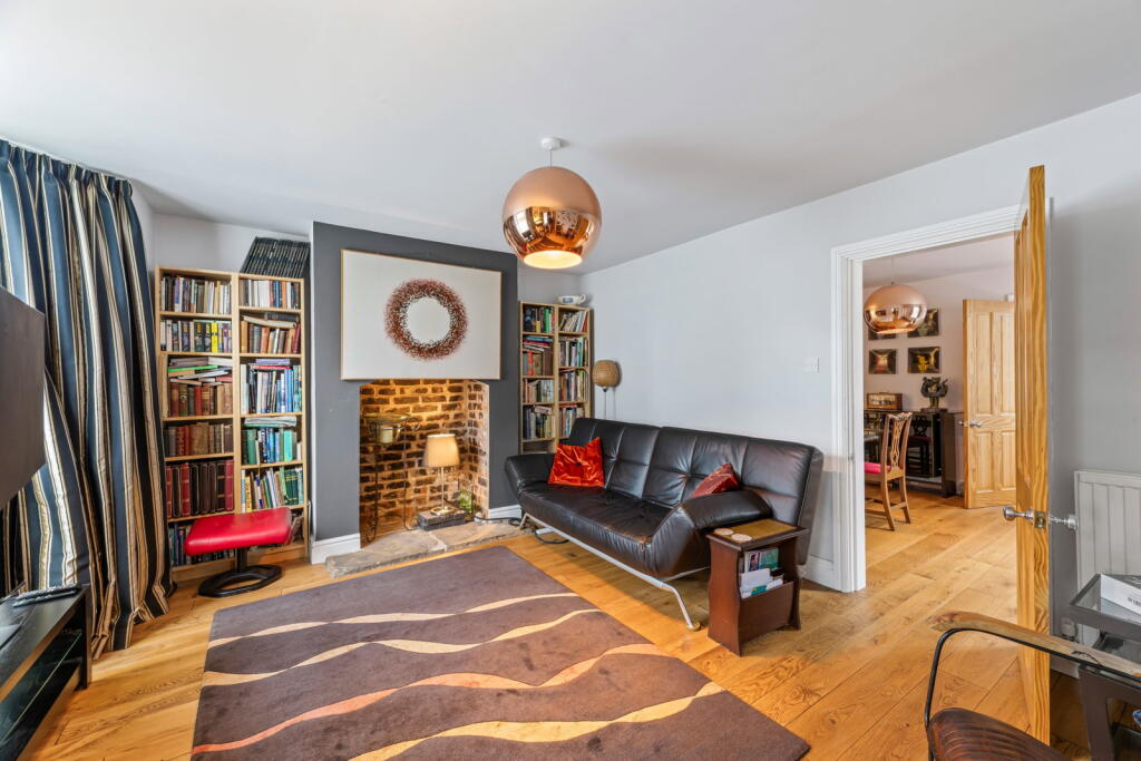 House in Lymm, Deansgreen - View 5