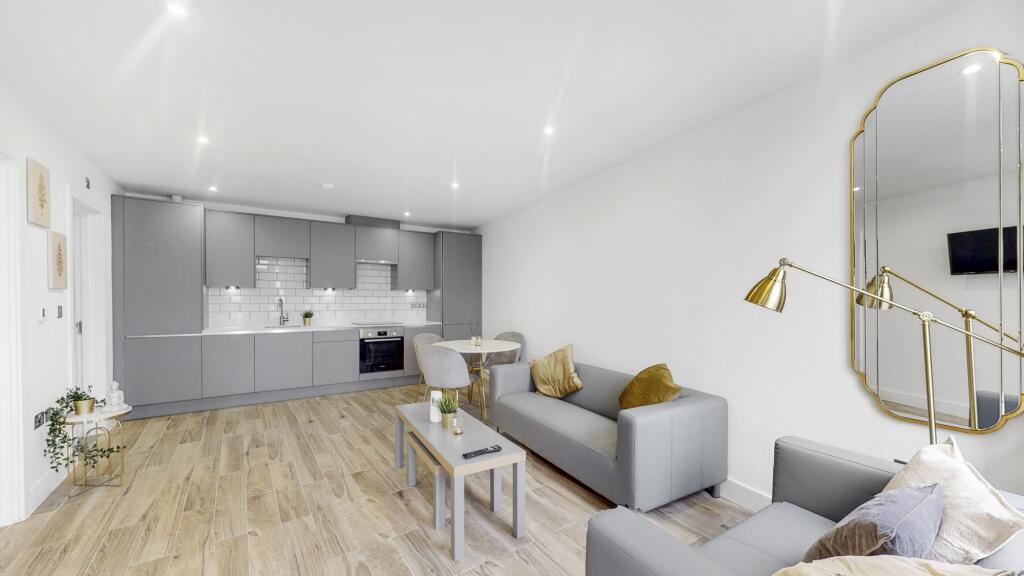 Main image of property: Flat 6, Prosperity Villas, Dawlish Drive, Pinner HA5