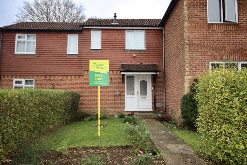 Main image of property: Woodbury Road, Walderslade, ME5