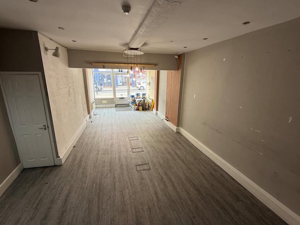 Additional image 3 of 44 High Street, Bromsgrove, B61 8HQ