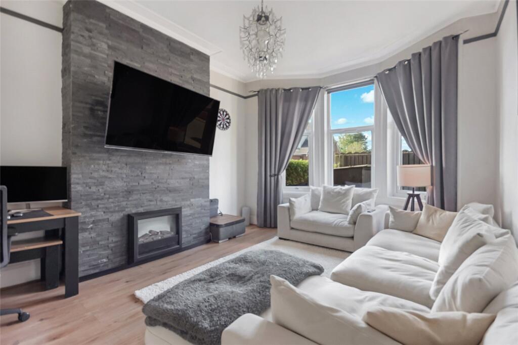 Apartment in Glasgow - View 2