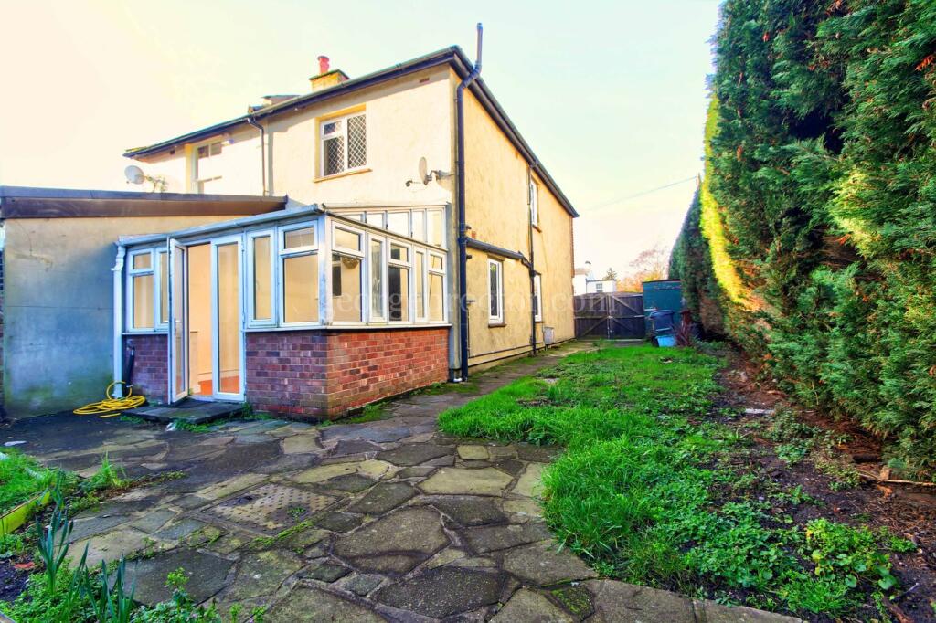 House in London, Farnborough Park, Bromley Common - View 4