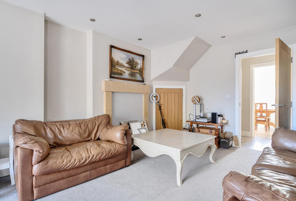 House in Bristol - More