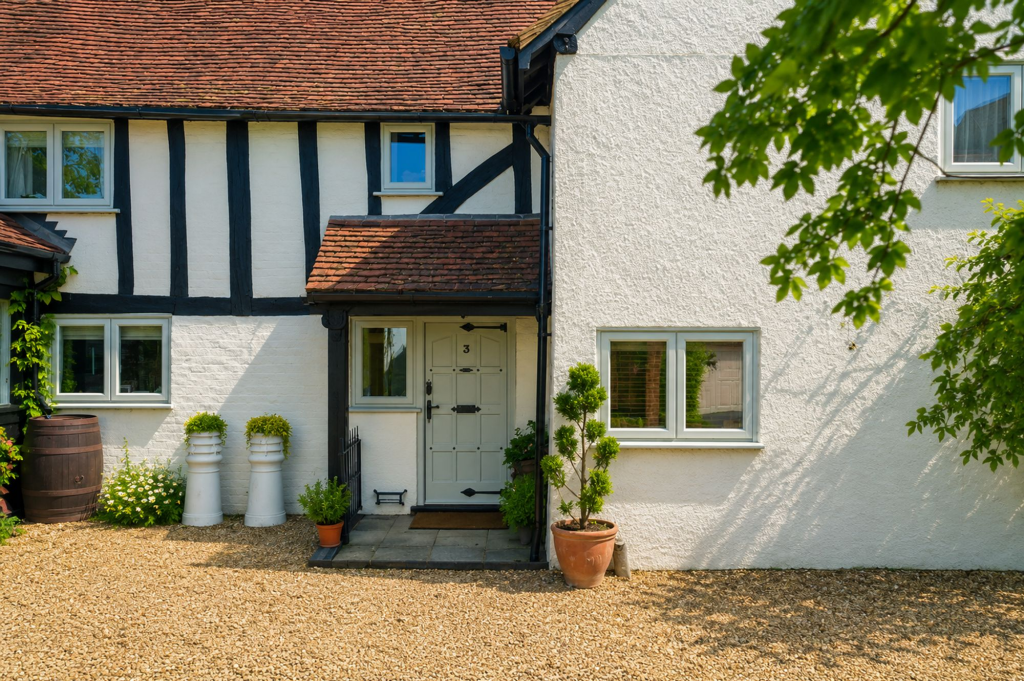 House in Edlesborough, Buckinghamshire - View 5
