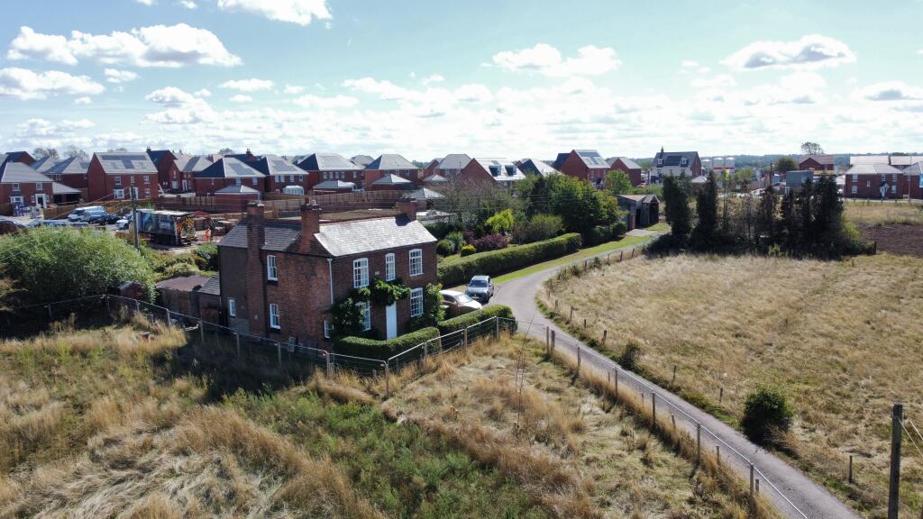 Main image of property: Ivy Cottage, Cooks Lane, Wigston, Leicestershire
