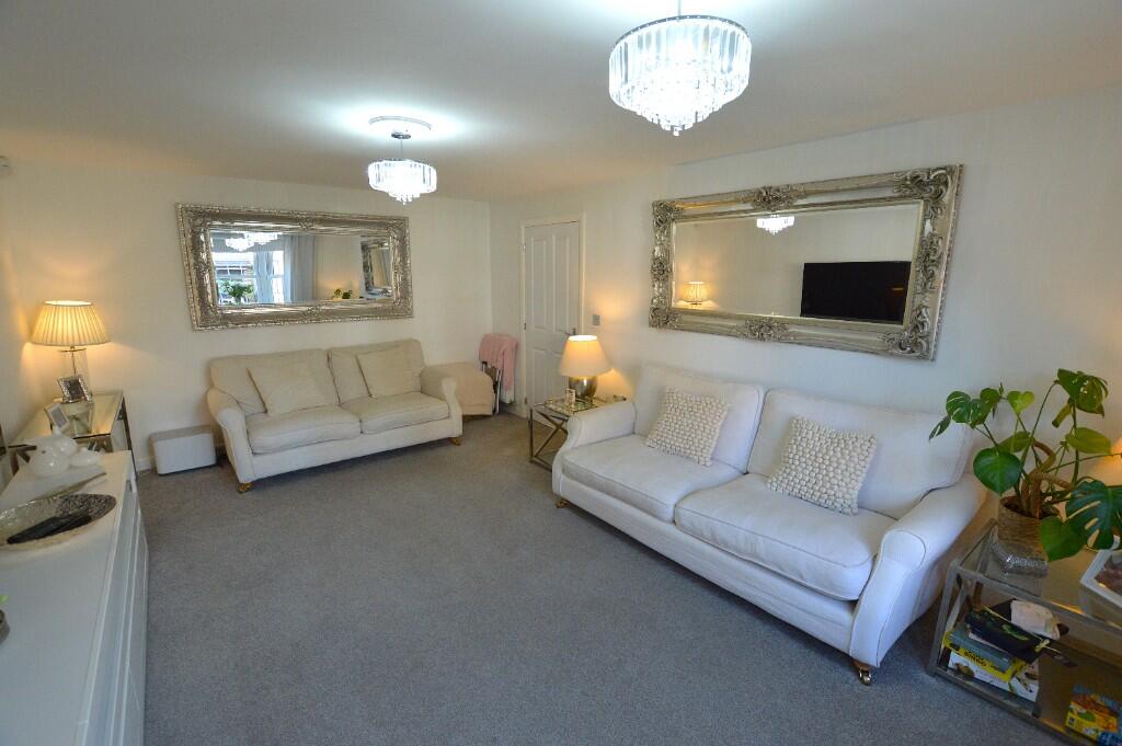 Stratton, Marston Park photo 5