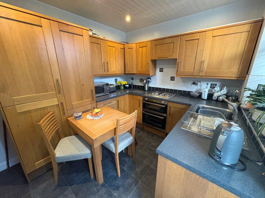 House in Skipton, Carleton - View 4