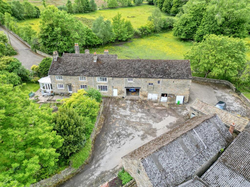Moorwoods Farm, Moorwoods Lane, Holmesfield - View 2