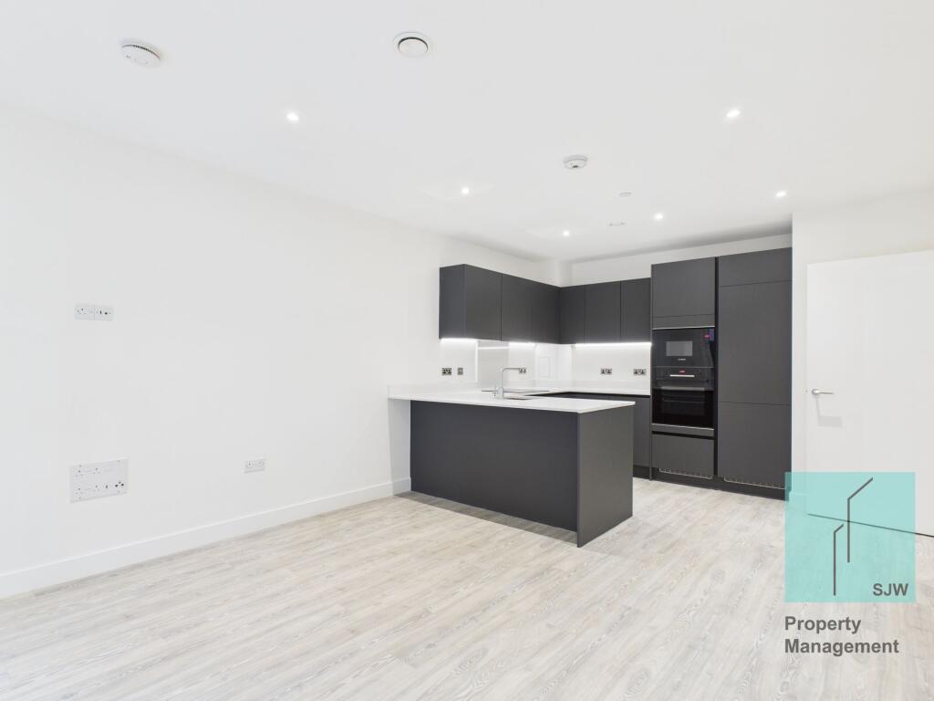 Main image of property: Gwen Davis Way, Lilium Court, RM9