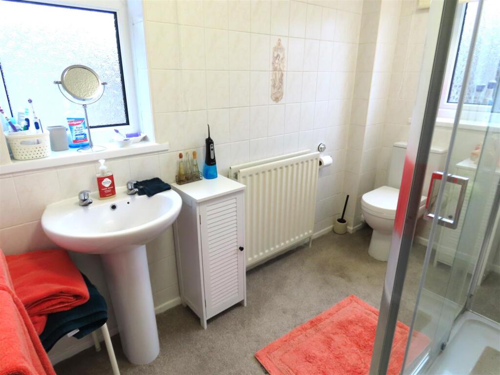 House in Bedlington, East Bedlington - More