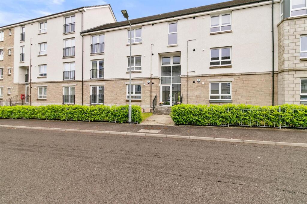 2 bedroom apartment for sale in Castlegate Avenue, Dumbarton G82 1AL, G82