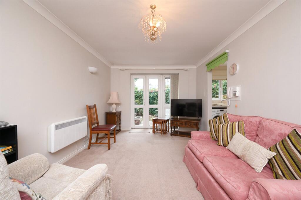Apartment in St Albans - View 3