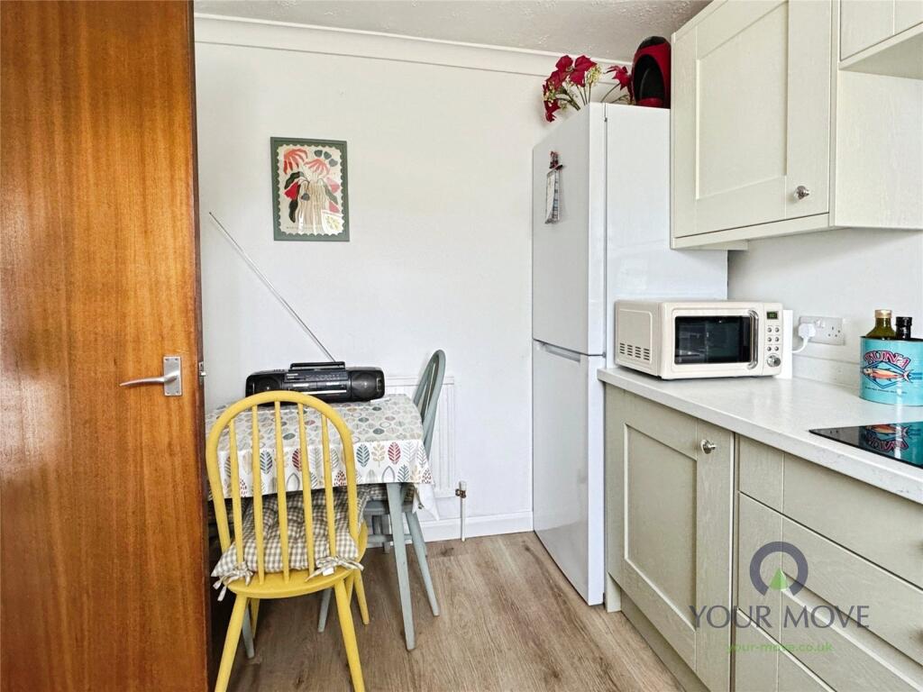 House in Brighton - More