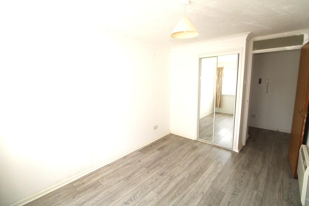 Apartment in Colchester - View 5
