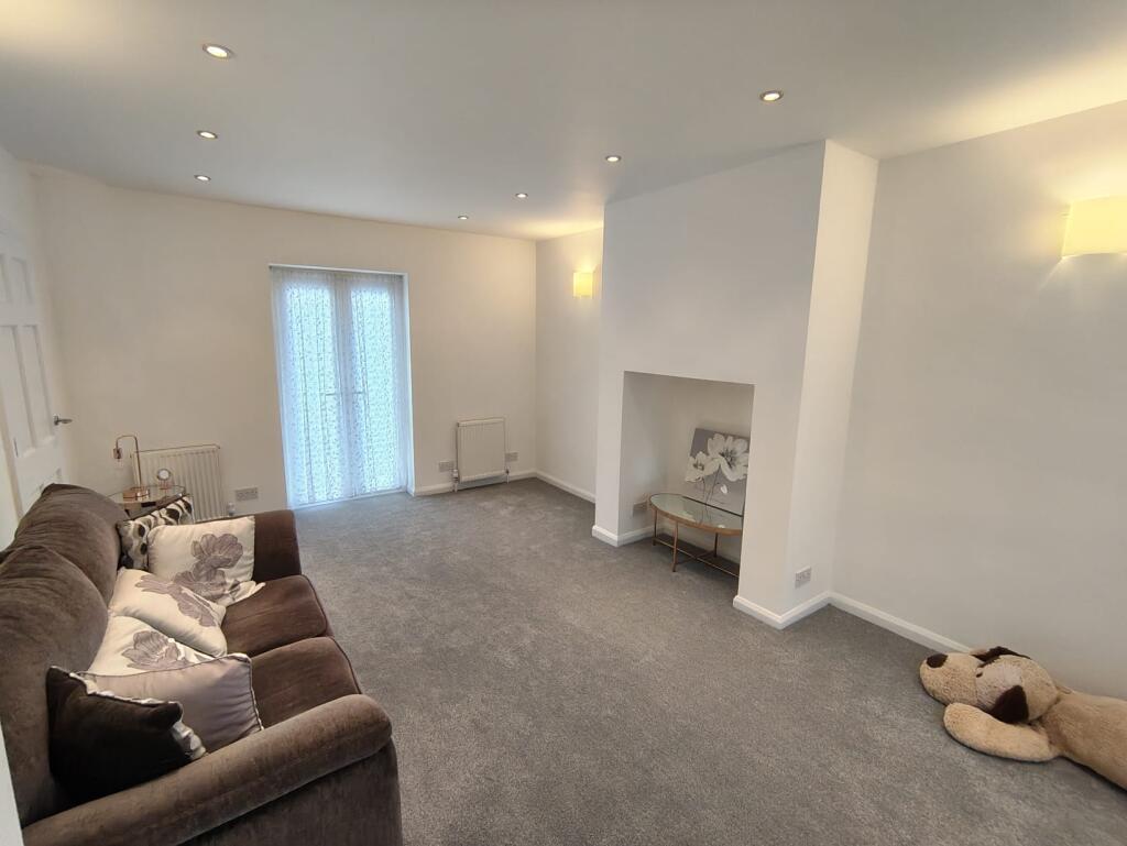 House in Leeds - View 2