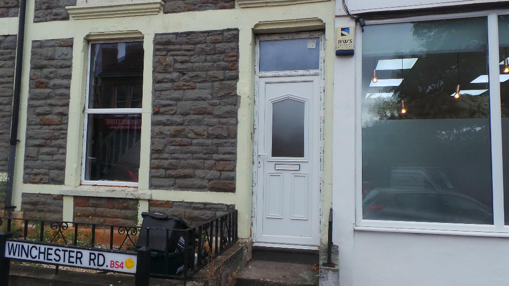 Main image of property: Bath Road, Bristol, BS4