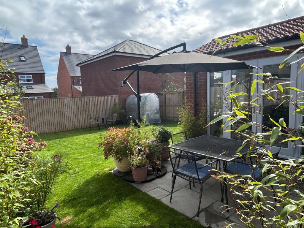 House in Brigsley, The Hyde, Waltham - View 3
