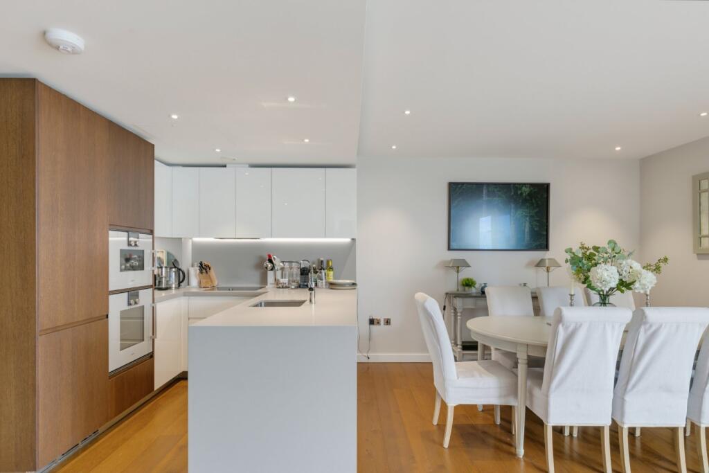 Apartment in London - View 5